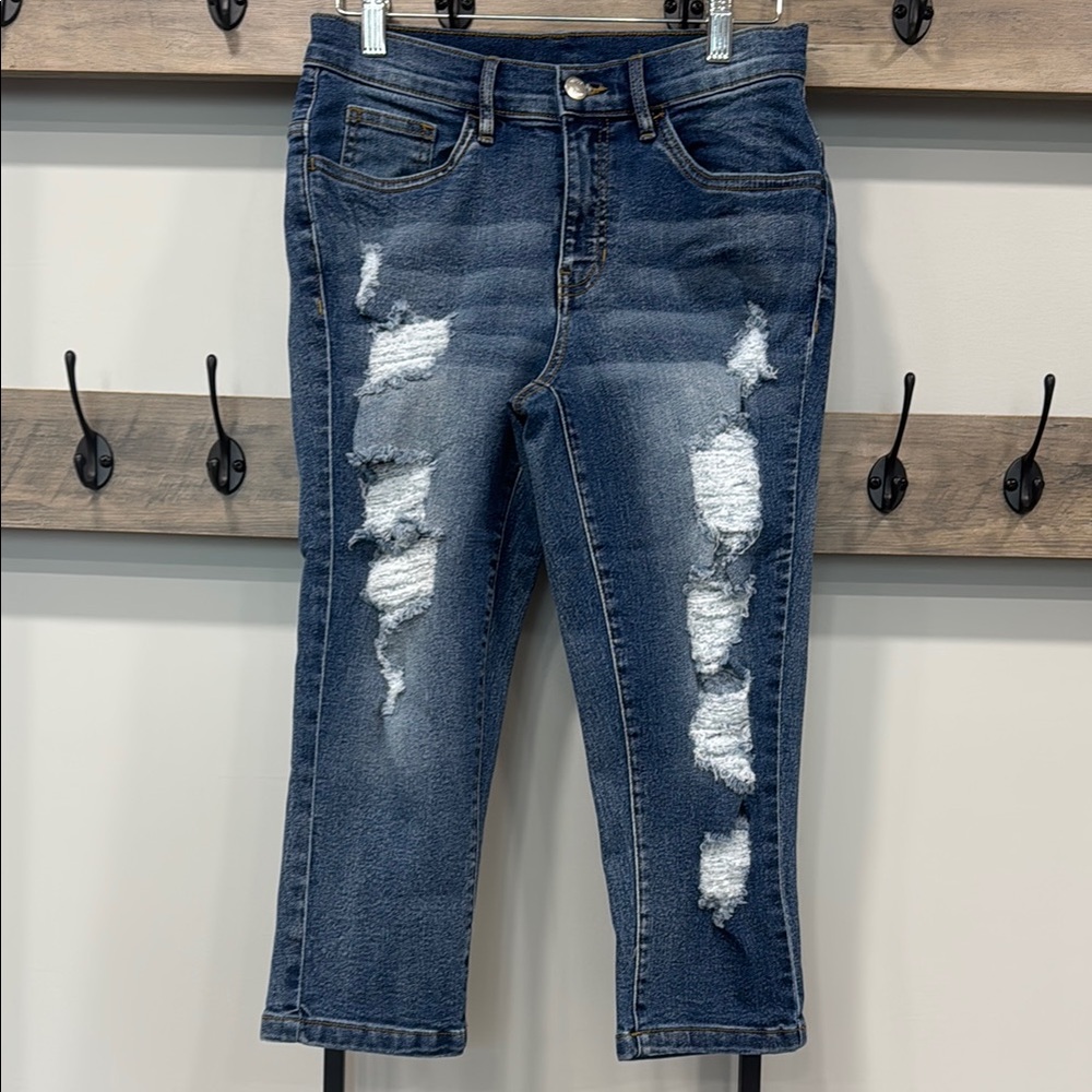 NWOT!! Distressed Blue Jeans
